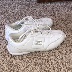 Zephz cheer shoes